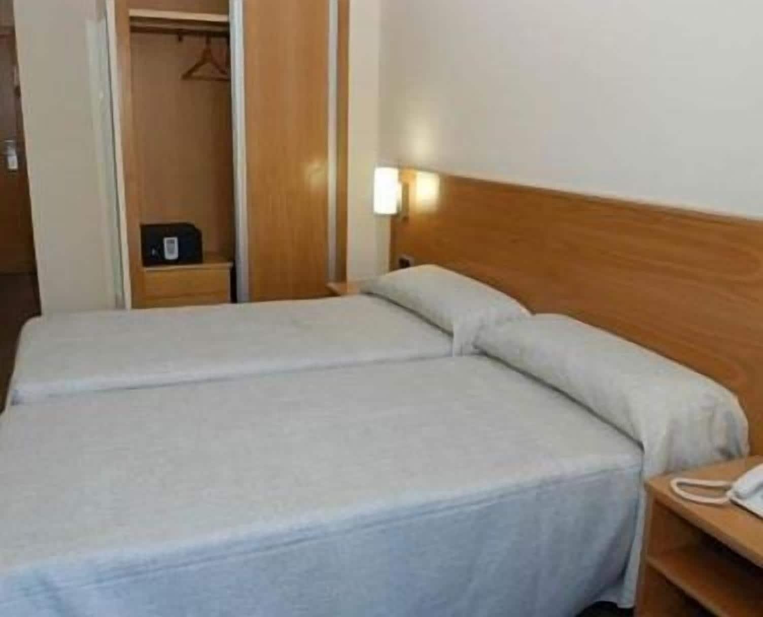 Hotel Miramar Playa Bagian luar foto