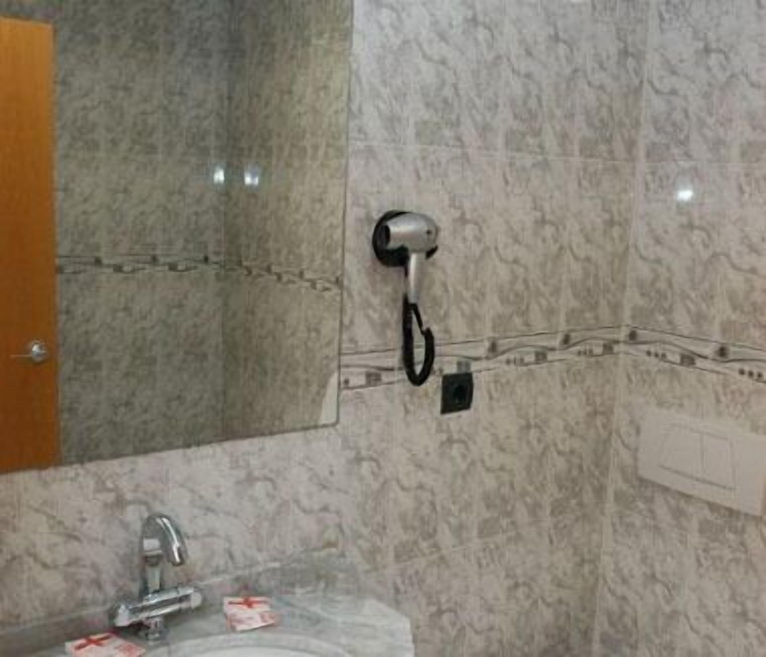 Hotel Miramar Playa Bagian luar foto
