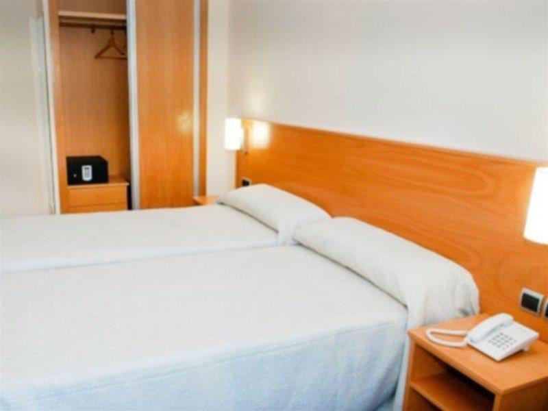 Hotel Miramar Playa Bagian luar foto
